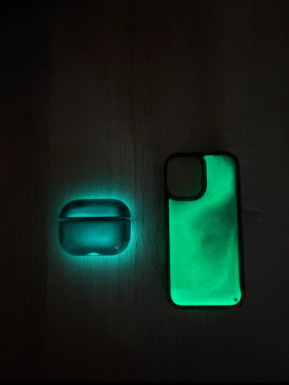 Iphone case + Airpods case(PRE-ORDER)